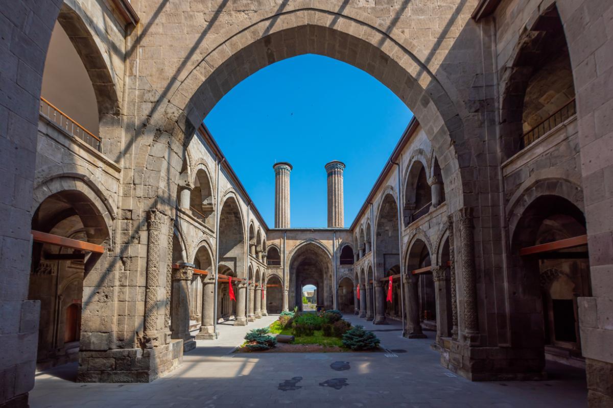 cikk_0_erzurum_2[1].jpg
